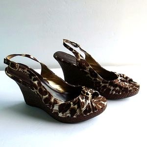 NWOT Le Chateau Animal Print Wedge Sandal 9M